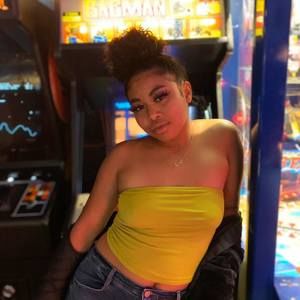 Meet your Posher, Lauryn